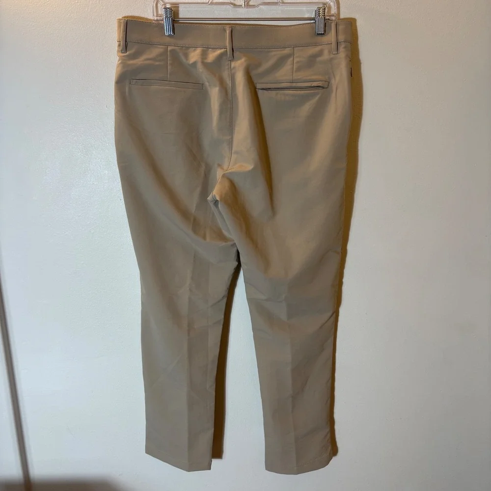 Banana Republic Mens 34x30 Khaki Tan Performance Chino Pants‎ 1557516